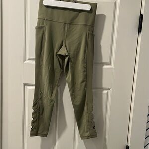 Athleta Olive Crop Leggings with Cutout Detail Size Sm